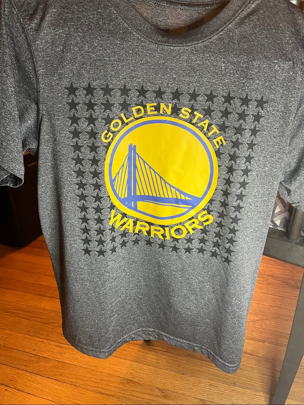 Boy’s Gray Golden State Warriors Short Sleeve Tee with Yellow Logo